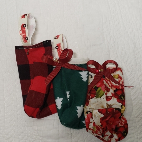NEW GIFT CARD, MINI GRAB BAG, GIFT BAG STOCKING 3 - Picture 2 of 8